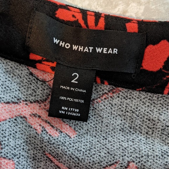 Who What Wear Black and Bright Coral Pleated Knee Length Skirt Size 2 - Picture 3 of 3